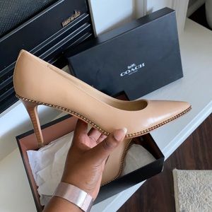 Coach Smith Beadchain heel